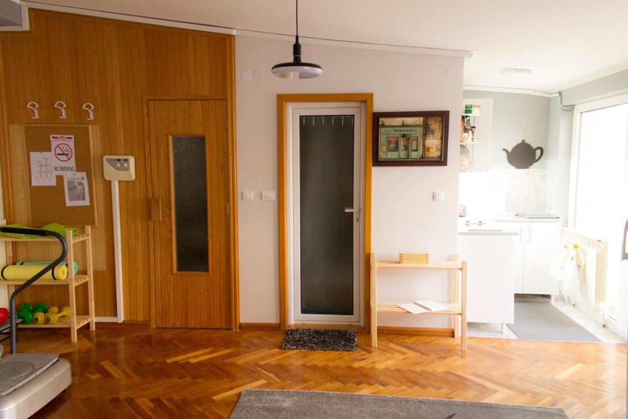 Cosy Novi Sad Loft, Self Check-In Apartment Bagian luar foto